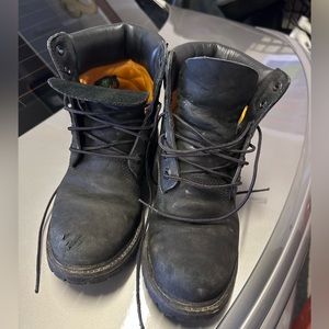 Black Timberland boots size 7